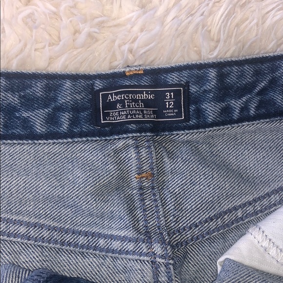 Abercrombie Distressed Denim Skirt- Size 31 - Picture 3 of 4